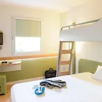 Hotel Ibis Budget Ferrand - Le Brezet - Aeroport 2*