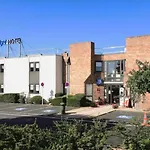 Ibis Budget Ferrand - Le Brezet - Aeroport 2*