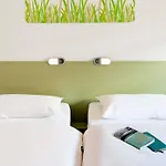 Hotel Ibis Budget Ferrand - Le Brezet - Aeroport 2*