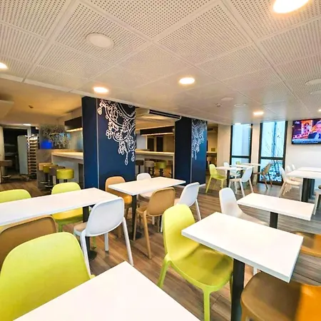 Ibis Budget Ferrand - Le Brezet - Aeroport ホテル 2*