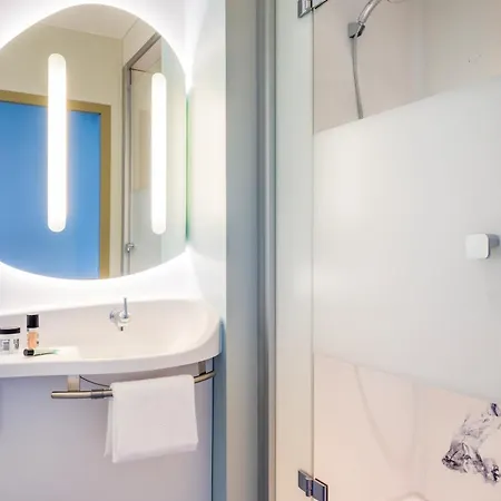 Ibis Budget Ferrand - Le Brezet - Aeroport Hotel 2*