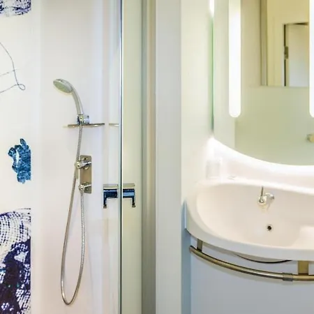 Ibis Budget Ferrand - Le Brezet - Aeroport Hotel