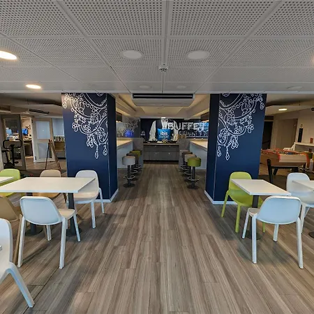 호텔 Ibis Budget Ferrand - Le Brezet - Aeroport 클레르몽페랑