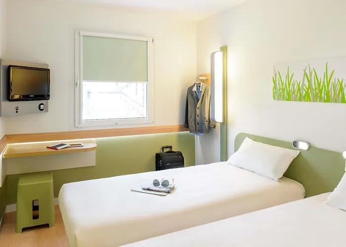 Hotel Ibis Budget Ferrand - Le Brezet - Aeroport Clermont-Ferrand